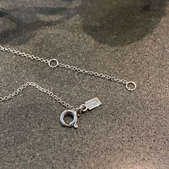 🔹EF collection Set / Earrings & Necklace - Picture 12 of 13